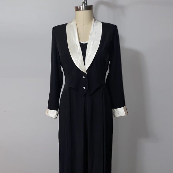 📦SOLD📦 Vintage Tuxedo Jumpsuit with Palazzo Pants - Picture 7 of 16